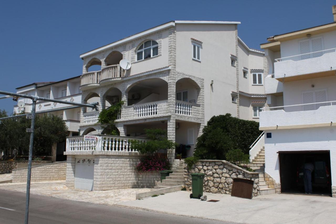 Apartments By The Sea Stara Novalja, Pag - 6469 Dış mekan fotoğraf